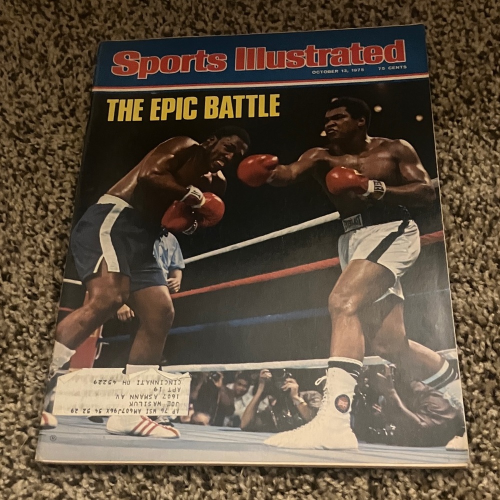 1975 Sports Illustrated Swim - The Epic Battle Cover with Red and Blue Accents